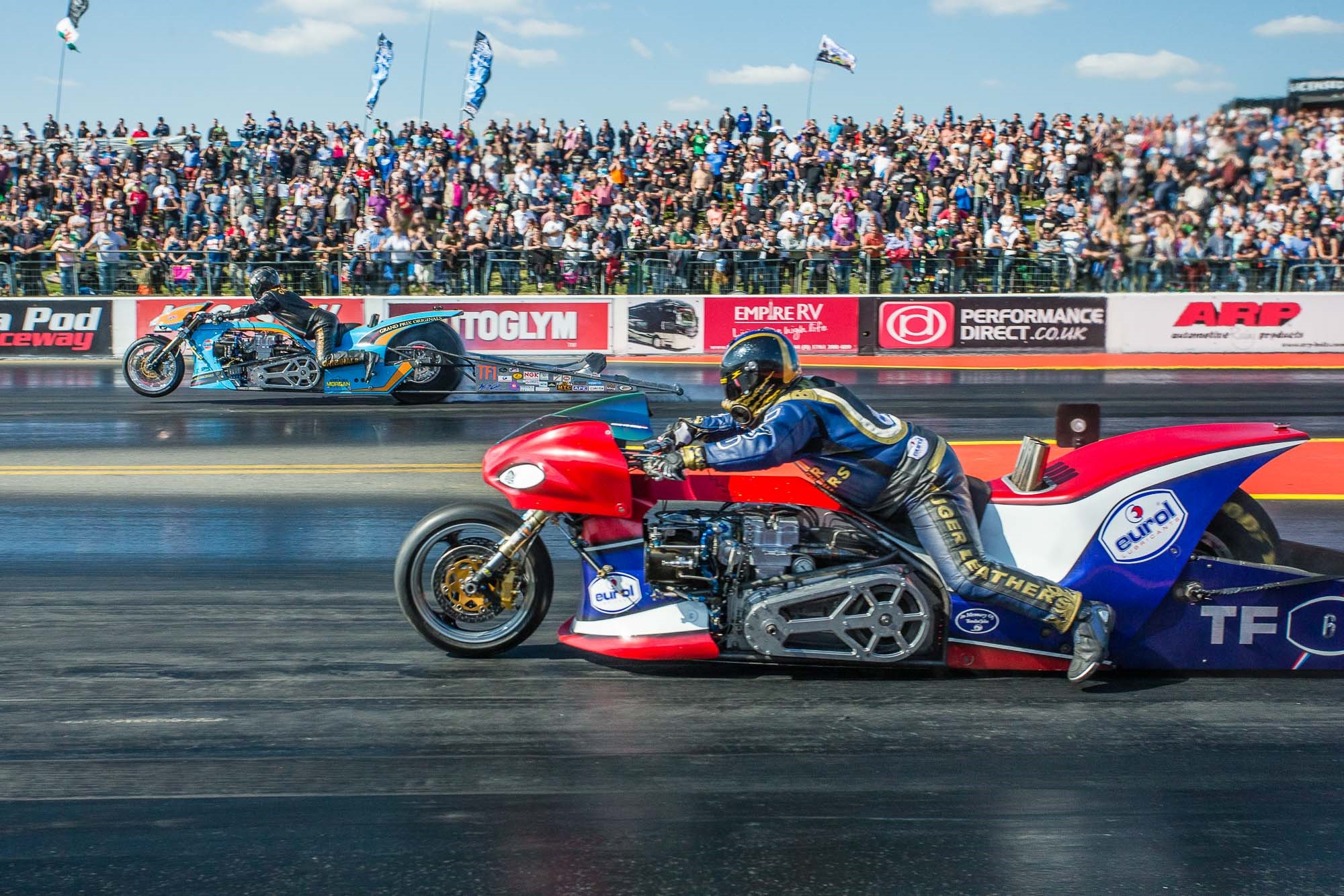 Gulf Oil Dragracing extend record breaking success
